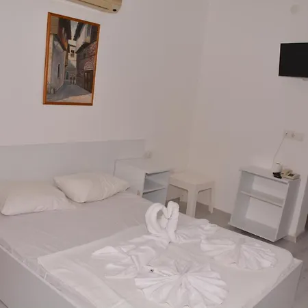 Yasmin Butik مرمريس